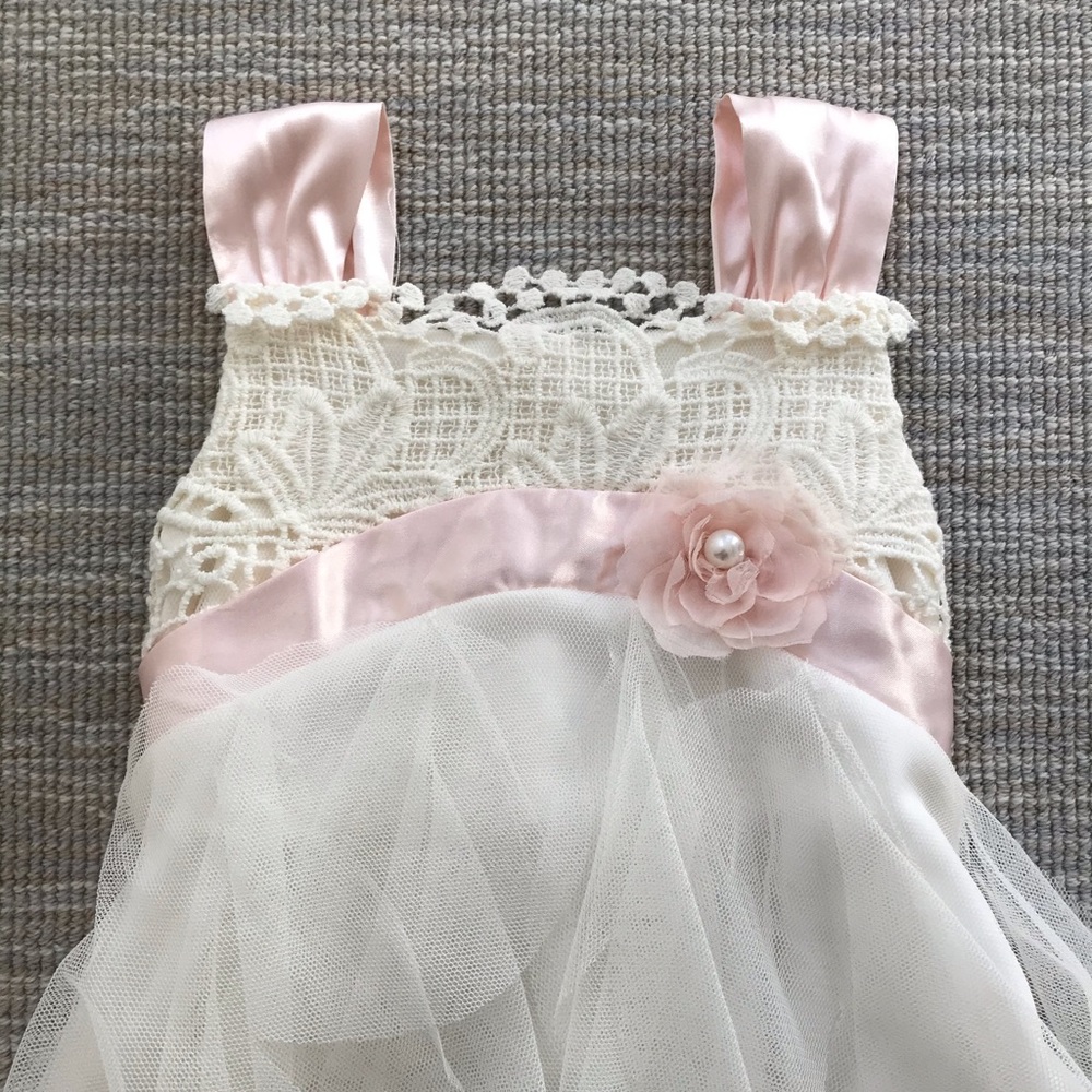 Chasing Fireflies vanilla petal dress -  6T - Picture 4 of 7